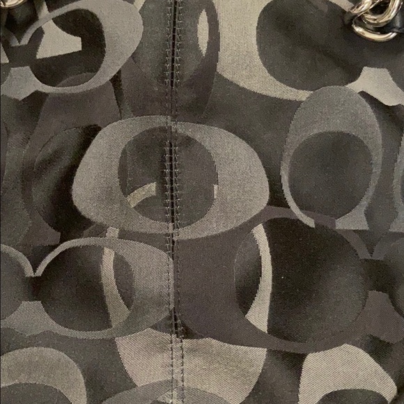 Coach bag euc authentic - Picture 2 of 7